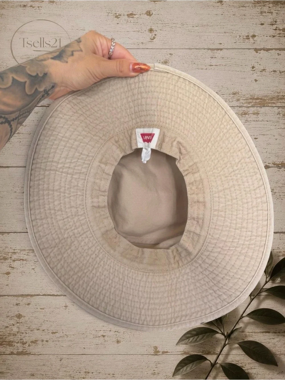 Levi's Unisex 100% Cotton Khaki Logo Bucket Hat - Size L